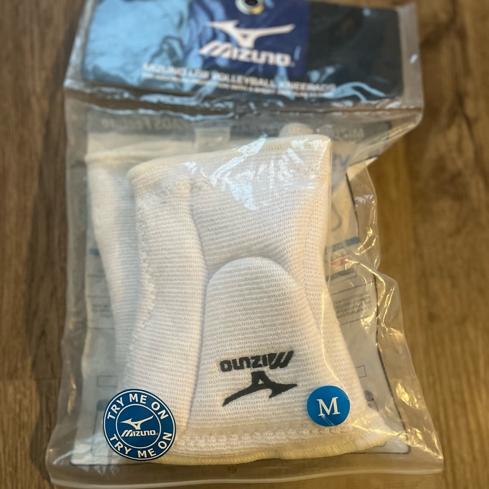 Mizuno Volleyball Knee Pads